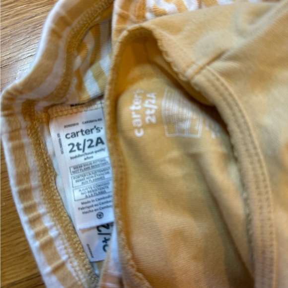 Carter's Tan and White Oh Deer Pajama Set Size 2 - Picture 5 of 5